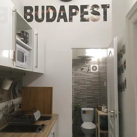 Apartament Black And White