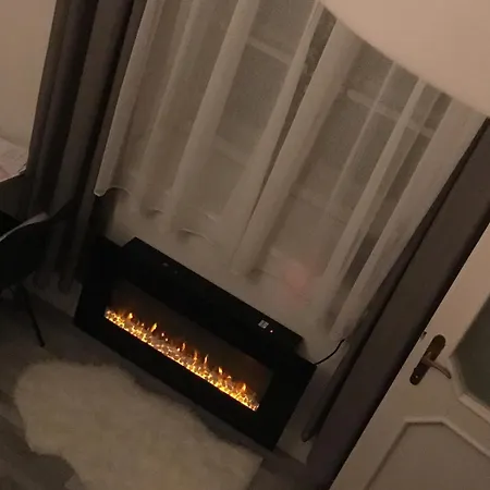 Black And White Apartmán *